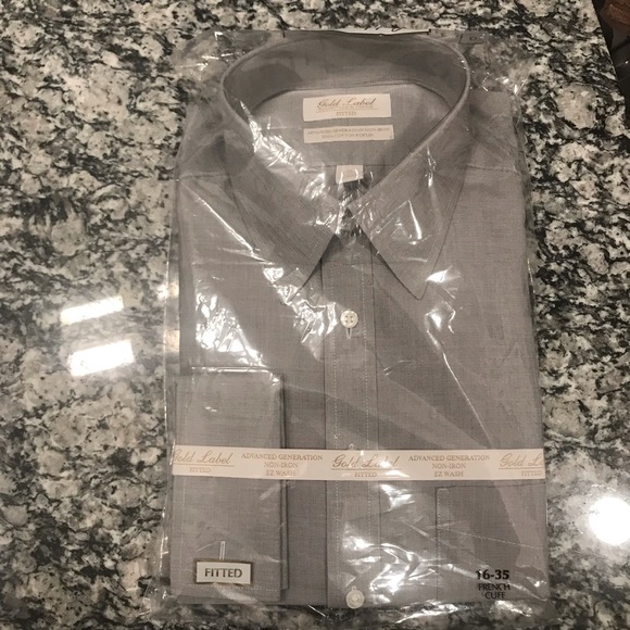 Roundtree and Yorke Fitted Button Down Long Sleeve Shirt with French Cuffs - Picture 1 of 6